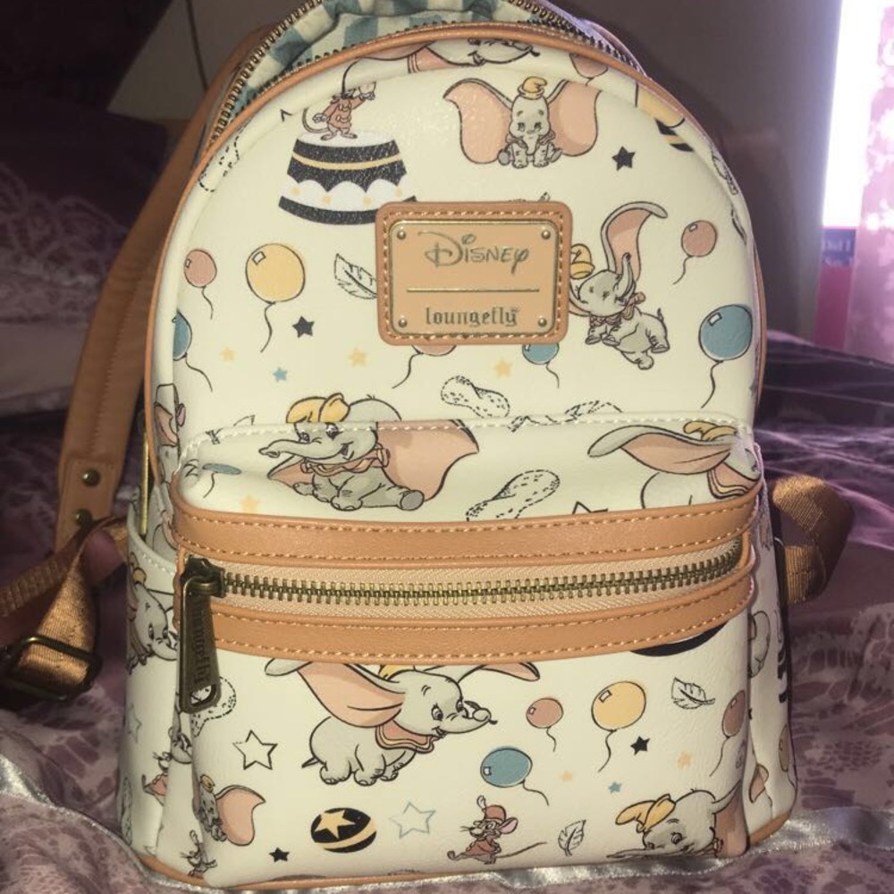Disney loungefly dumbo bag
